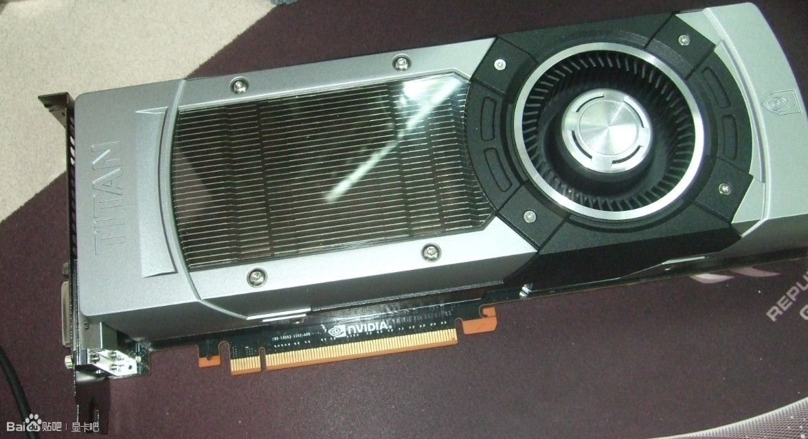 GeForce GTX Titan v celé kráse