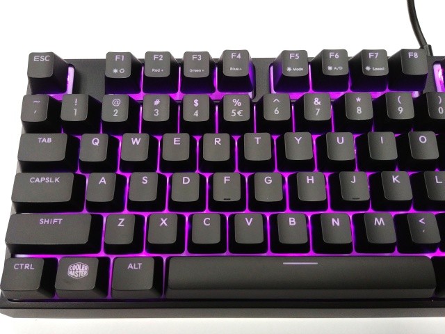 Cooler Master MS120: herní myš a mem-chanická klávesnice