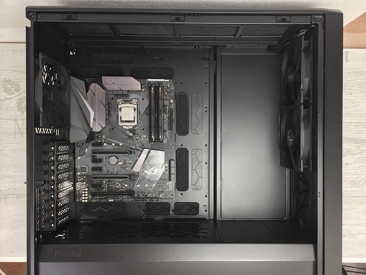 Test skříní Fractal Design Meshify 2 a Meshify 2 XL