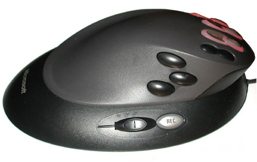 Microsoft Sidewinder Strategic Commander (Zdroj: Wikimedia Commons)