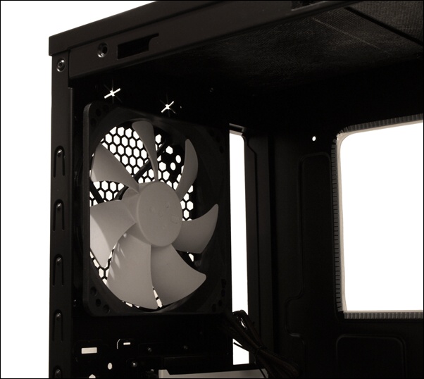 Fractal Design Define R3 – skandinávsky čistý design