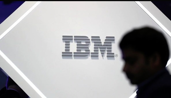 IBM bude propouštět, má zaniknout 2000 pracovních míst