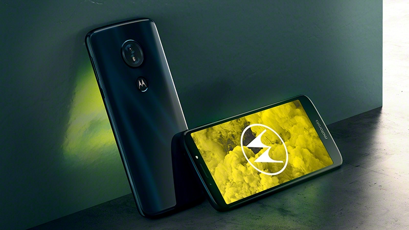 O2 spouští prodej smartphonů Moto G6 Play a Moto E5