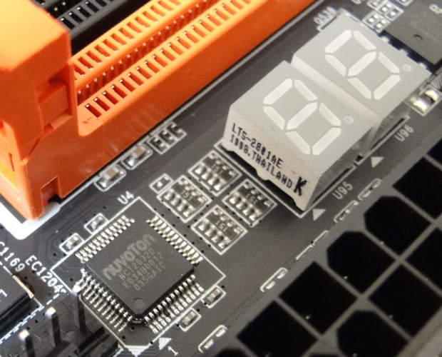 Gigabyte GA-X58A-OC – oranžový ďábel jen pro taktování