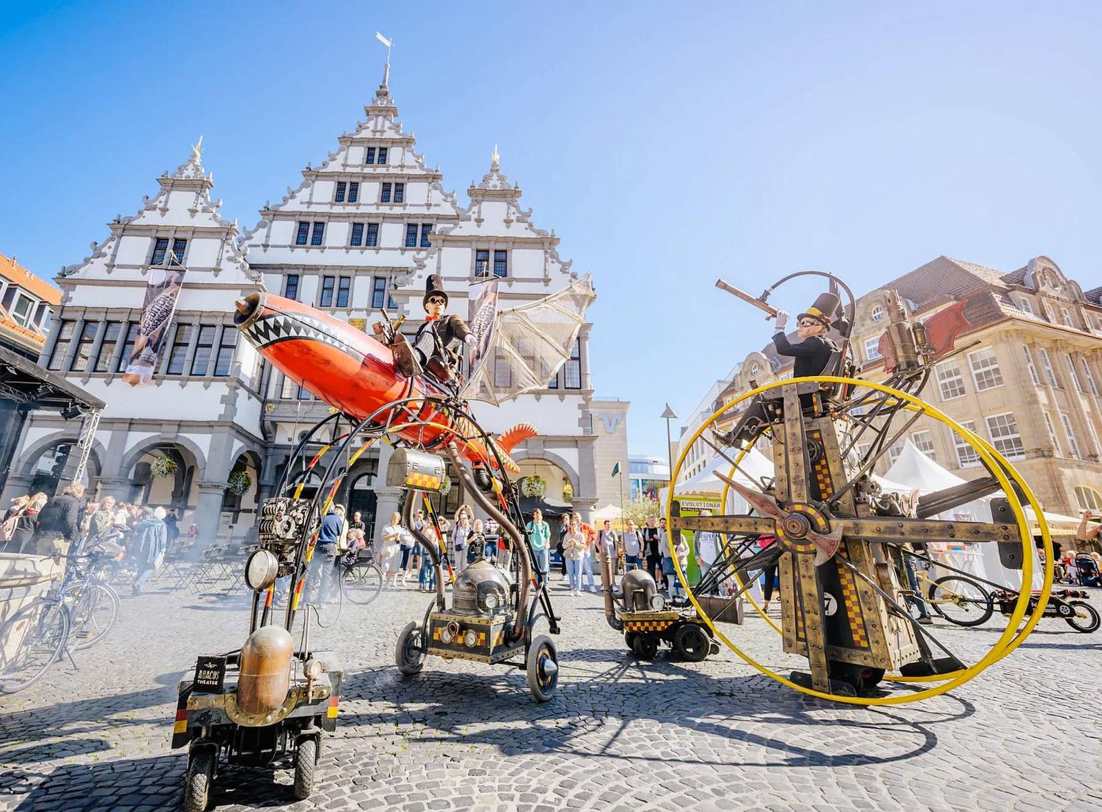 Maker Faire – mosty ze špaget, mechanické stroje a vesmírná únikovka!