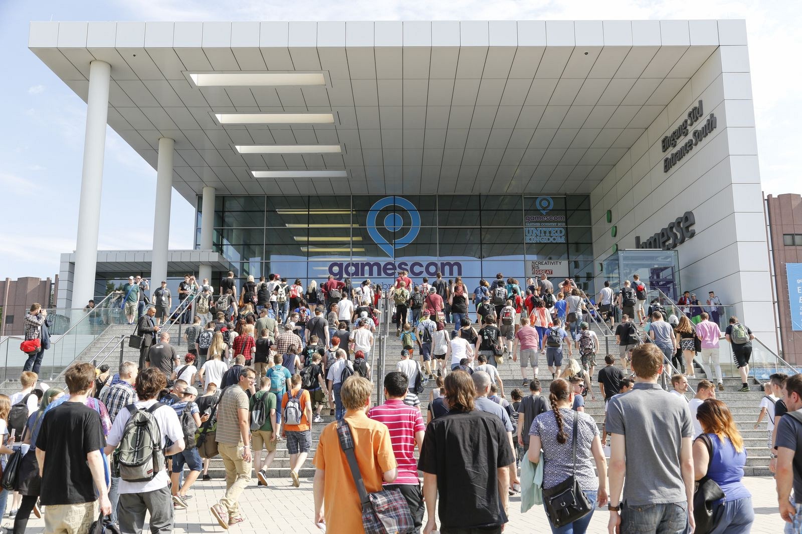 GamesCom 2015: Hardwarové tažení