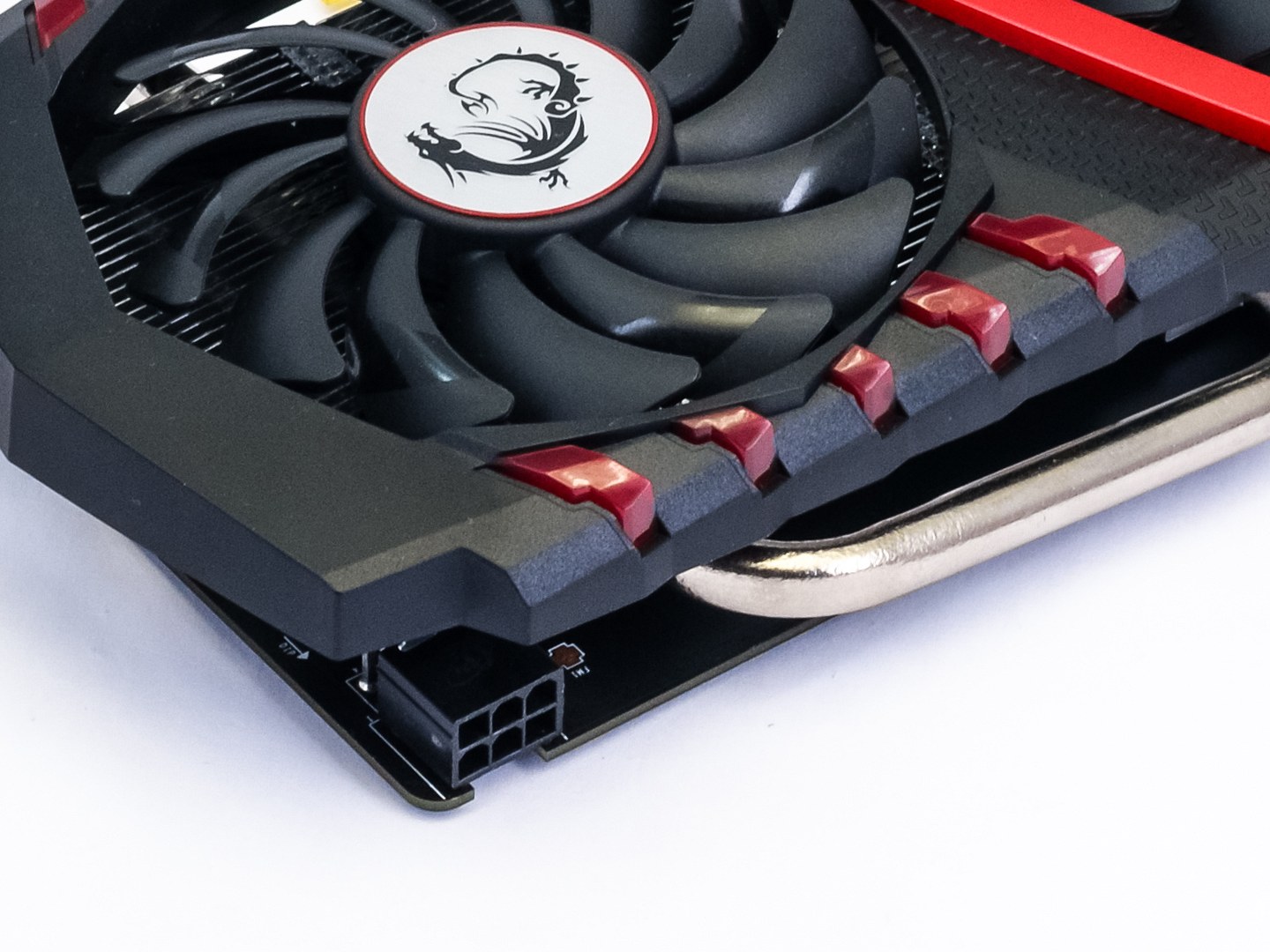 MSI GTX 1050 Ti Gaming X v testu s interaktivními grafy