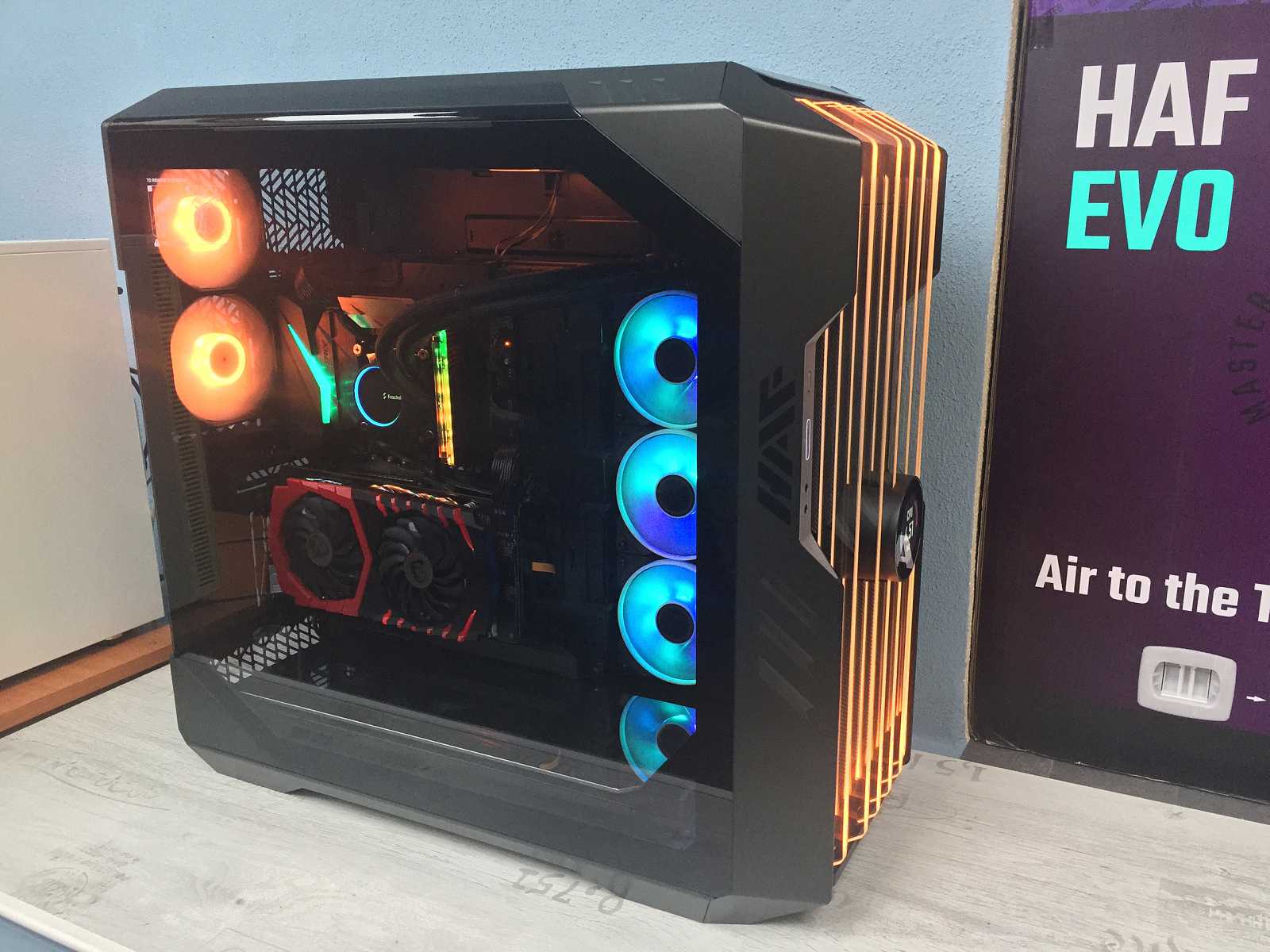 Test skříně Cooler Master HAF 700 EVO – extrém v mnoha aspektech