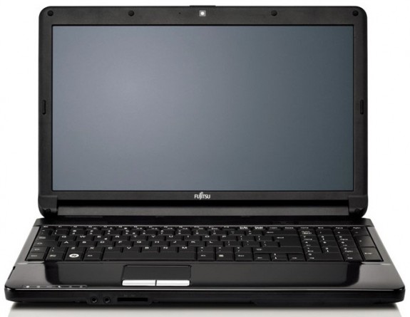 Společnost Fujitsu oznámila nový LifeBook AH530 GFX s HD550v