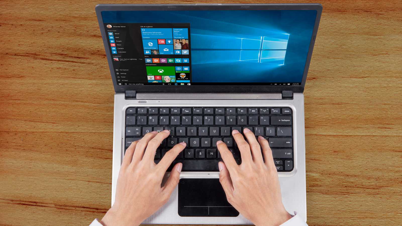 16 GB RAM jako minimum, oznámil Microsoft výrobcům notebooků