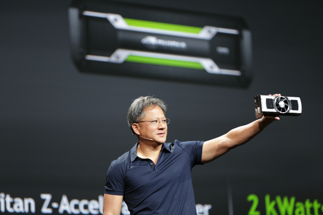 GTX Titan-Z: Nvidia přišla s dvoučipovkou rychle a také dřív