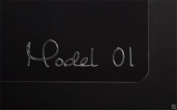 Model 01: když modding překonává profesionální výrobu