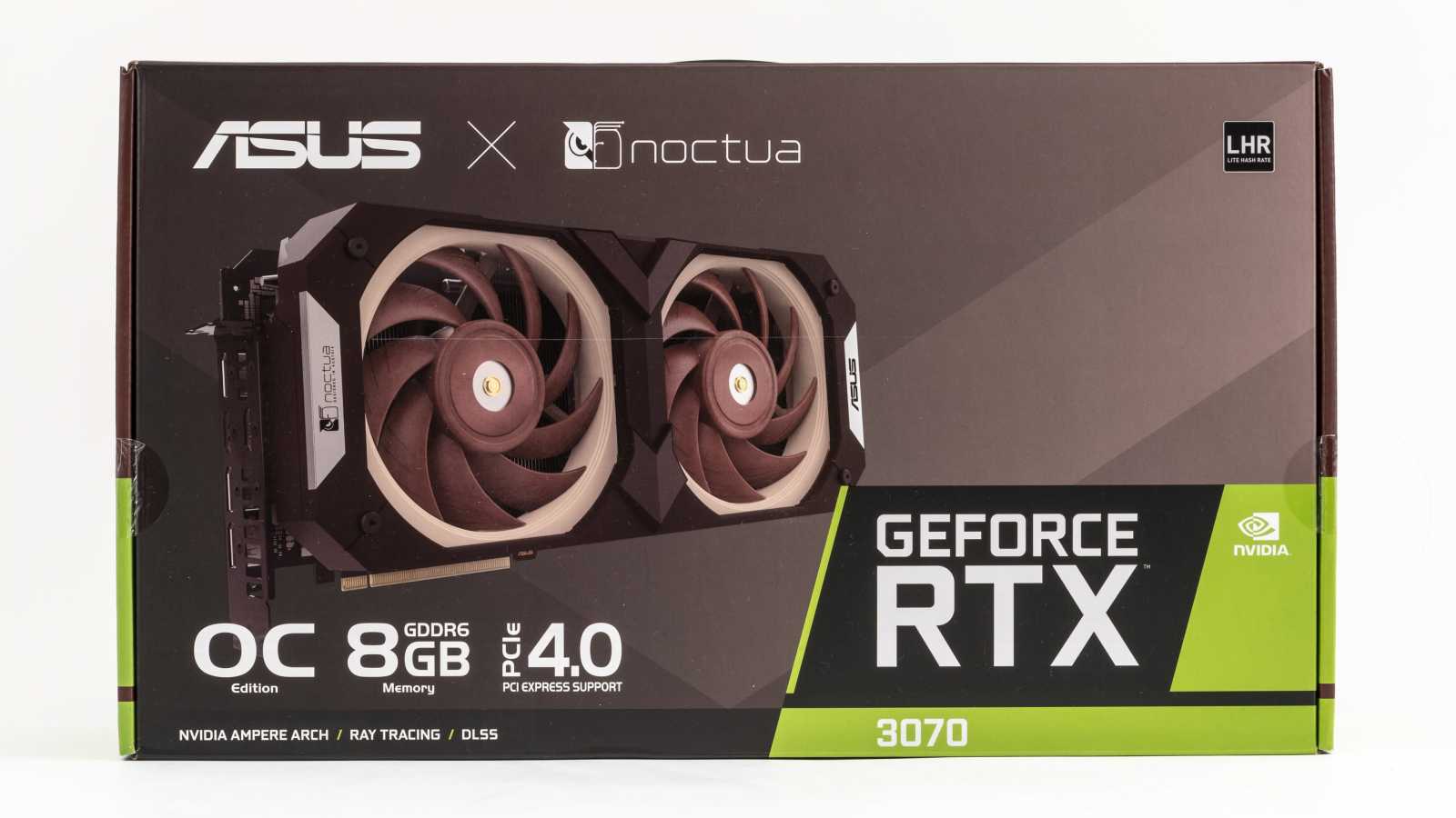 Asus GeForce RTX 3070 Noctua OC Edition 8GB: Chladič, který už nevylepšíte