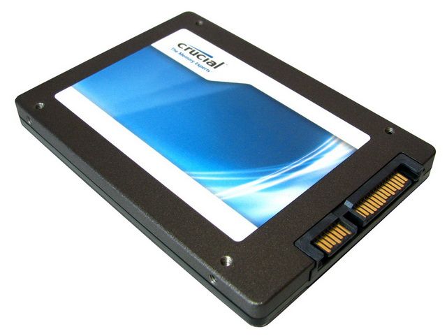 Crucial M4 128 GB prohání i 240GB SSD s řadičem SandForce