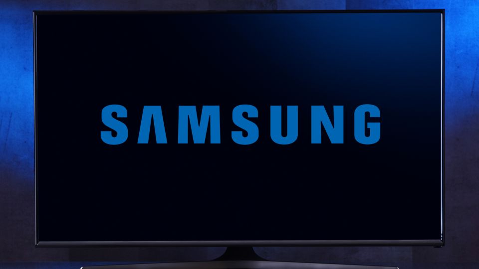 Samsung nachytán na švestkách – jejich televize při testu podvádí