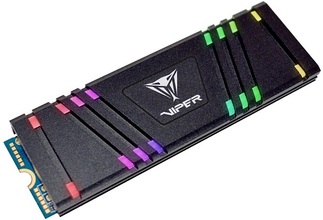 Viper VPR100 1 TB: TLC SSD disk s RGB osvětlením