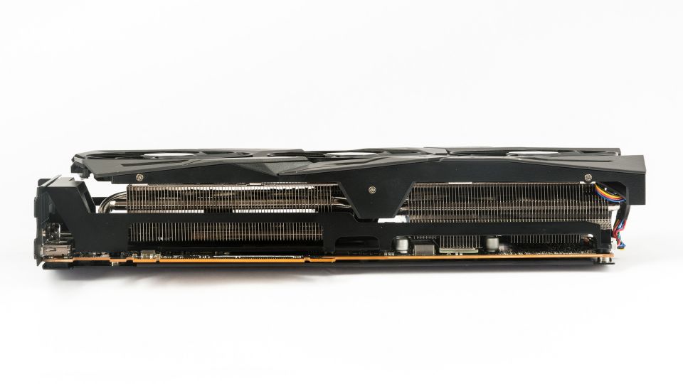 Asus ROG Strix RX 5700 XT: Když chcete špičkový Radeon