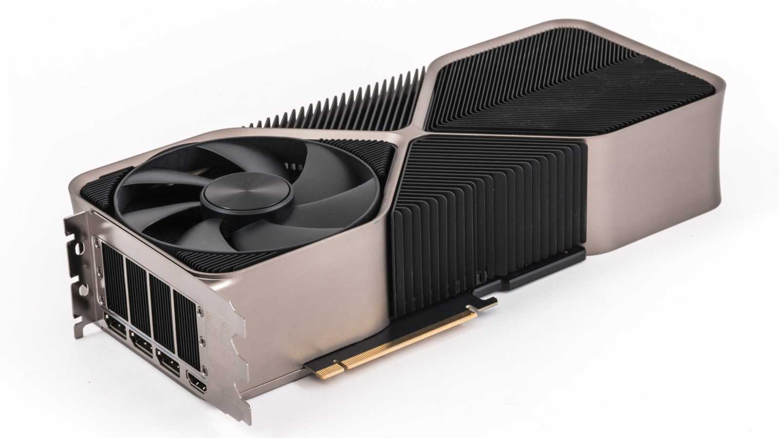 Test GeForce RTX 4080 Founders Edition:  Výkon a  efektivita nové generace