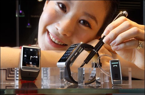 Samsung po vzoru Apple také připravuje chytré hodinky – už několikáté