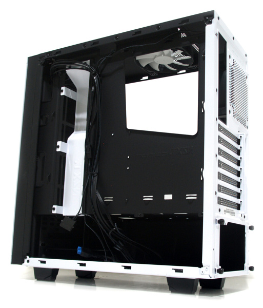 NZXT Source 340: promakaná výkladní skříň pro komponenty