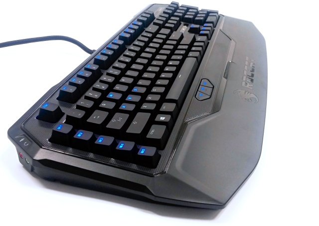 Roccat Ryos MK Pro – klávesnice, která má všechno