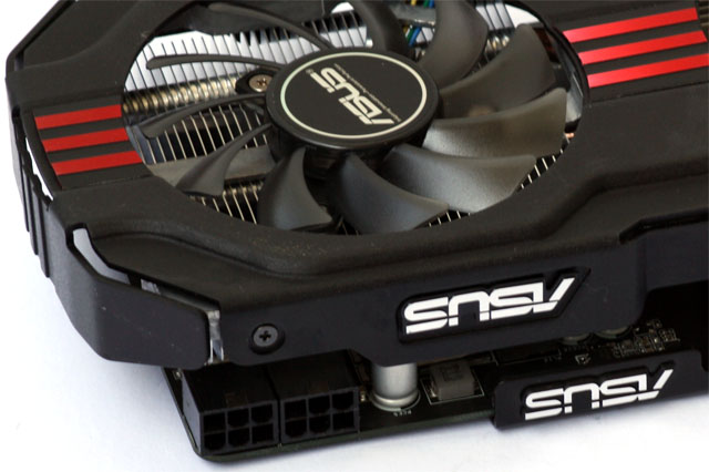 Test dvou GeForce GTX 560 — GTX 460 na steroidech