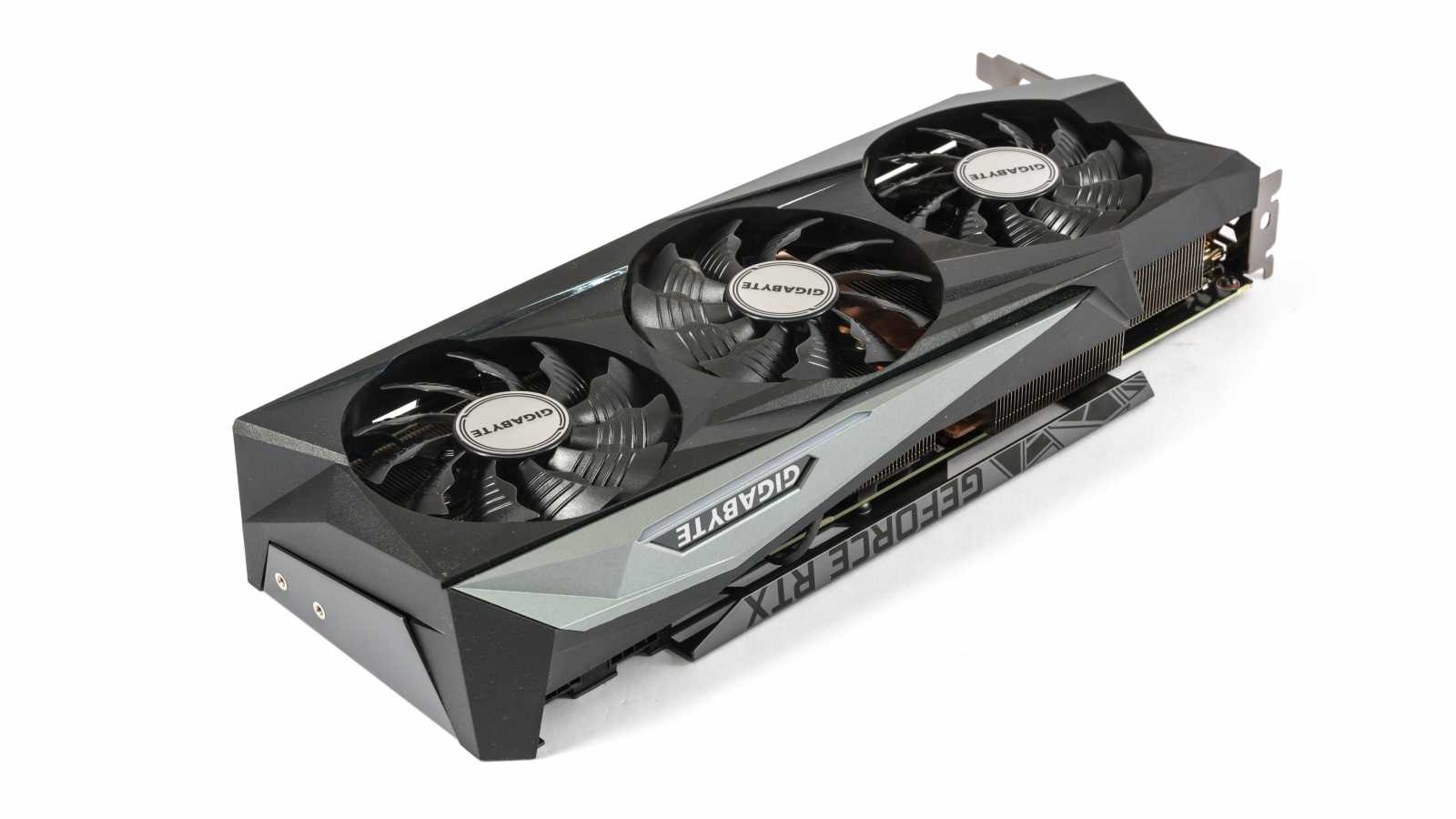 Gigabyte GF RTX 3080 Ti Gaming OC 12G: tišší, chladnější, skvělá