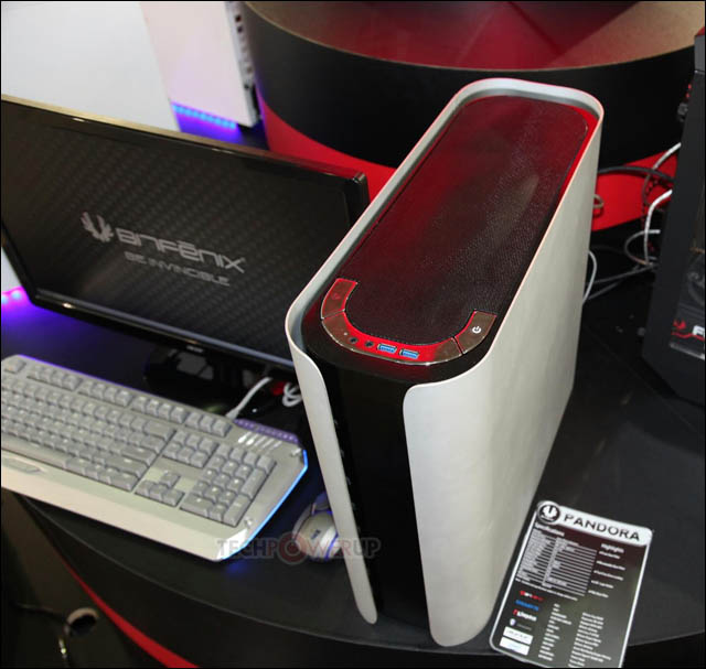 [Computex 2014] Společnost BitFenix odhalila své dvě nové PC skříně Pandora a Atlas