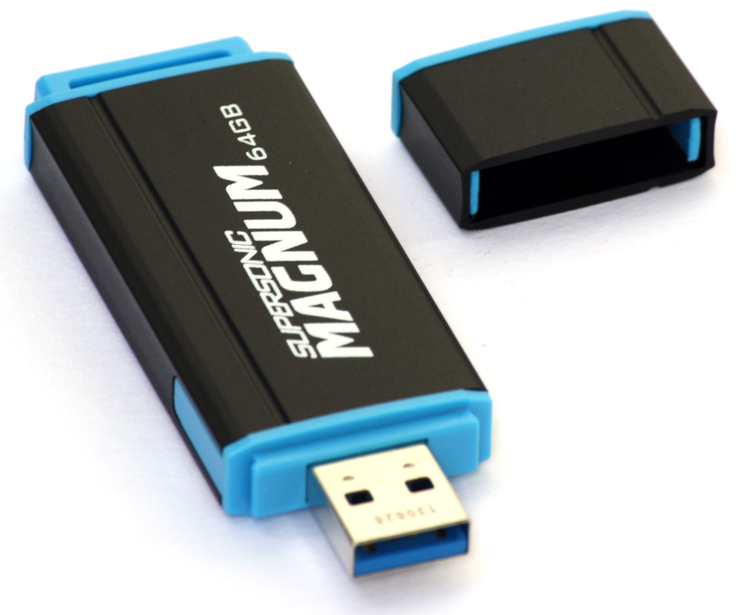 Velký srovnávací test USB 3.0 flash disků s kapacitou 64 GB