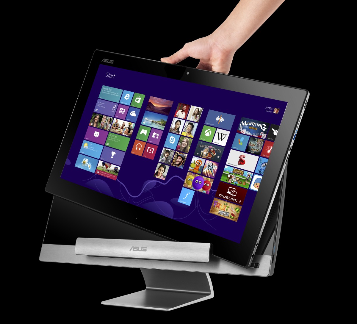 Asus Transformer All-in-One: Kombinace tabletu s Androidem a desktopu s Windows 8