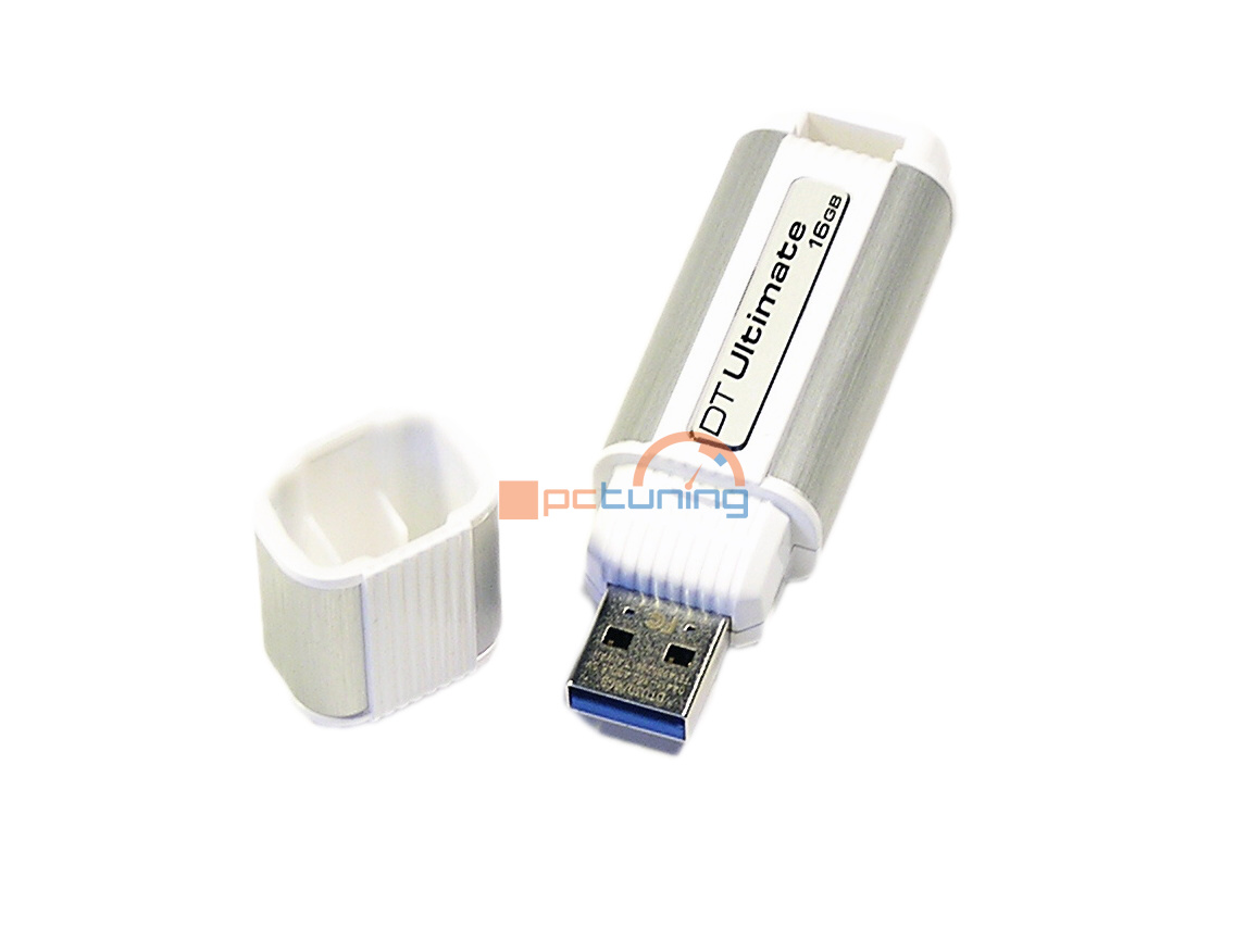 Velké srovnání šestnácti 16GB flash disků s USB 2 i USB 3 