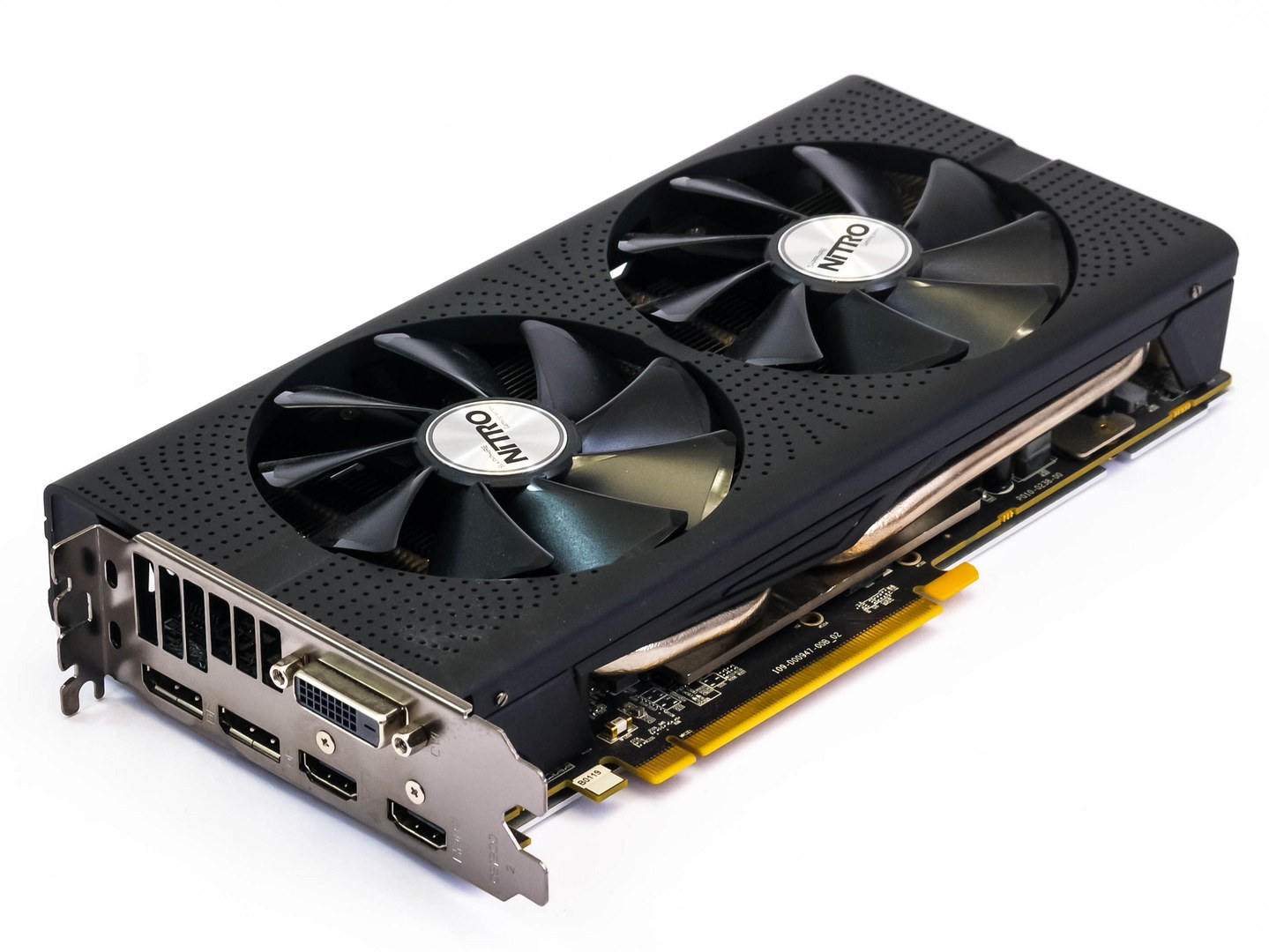 Test Sapphire Nitro+ RX 480 8GB: výkon v příliš malém balení