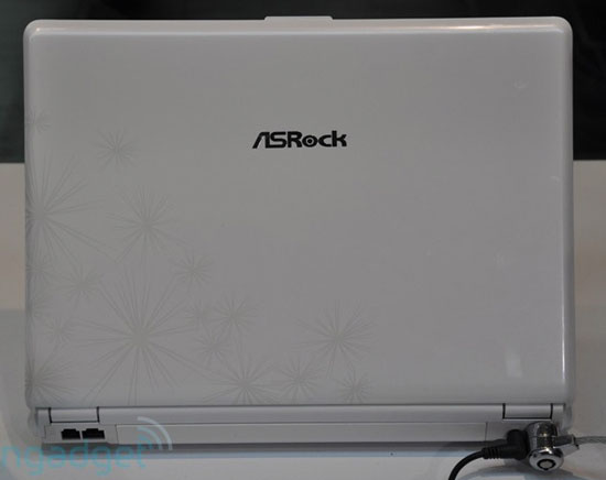 ASRock uvádí MultiBook G12