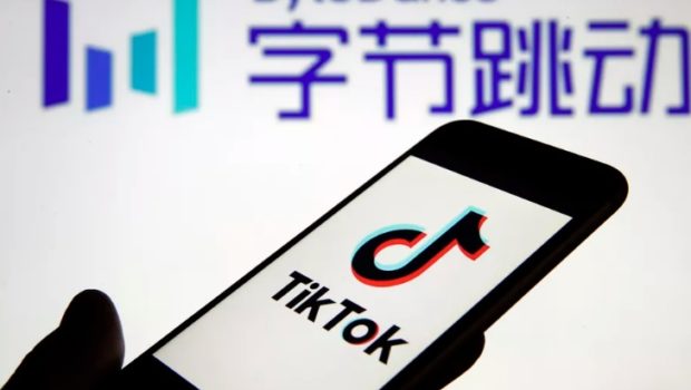 Aplikace TikTok obsahovala kritické chyby, hackeři mohli například mazat nebo přidávat videa