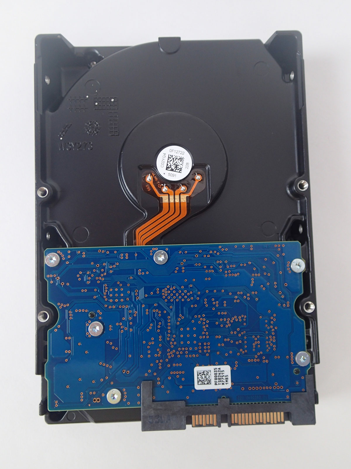 Nové 3,5" HDD Toshiba 300 v testu: WD Black v ohrožení