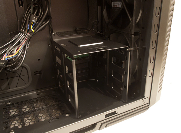 CoolerMaster Silencio 650 – tichá a kvalitní skříň za vysokou cenu