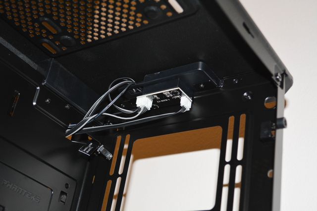 Phanteks Eclipse P400s TG: Praktičnost i elegance v jednom