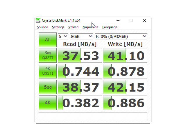 CrystalDiskMark 5.1.1 USB 2.0