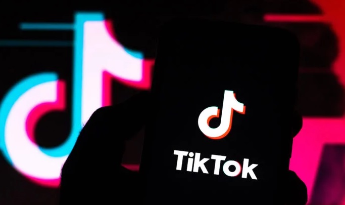 Americký soud zablokoval restrikce na čínskou aplikaci TikTok