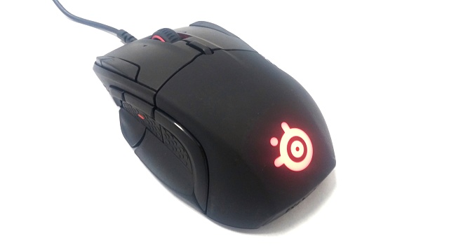 SteelSeries Rival 500: skvělá nejen pro MMO a MOBA. A vibruje!