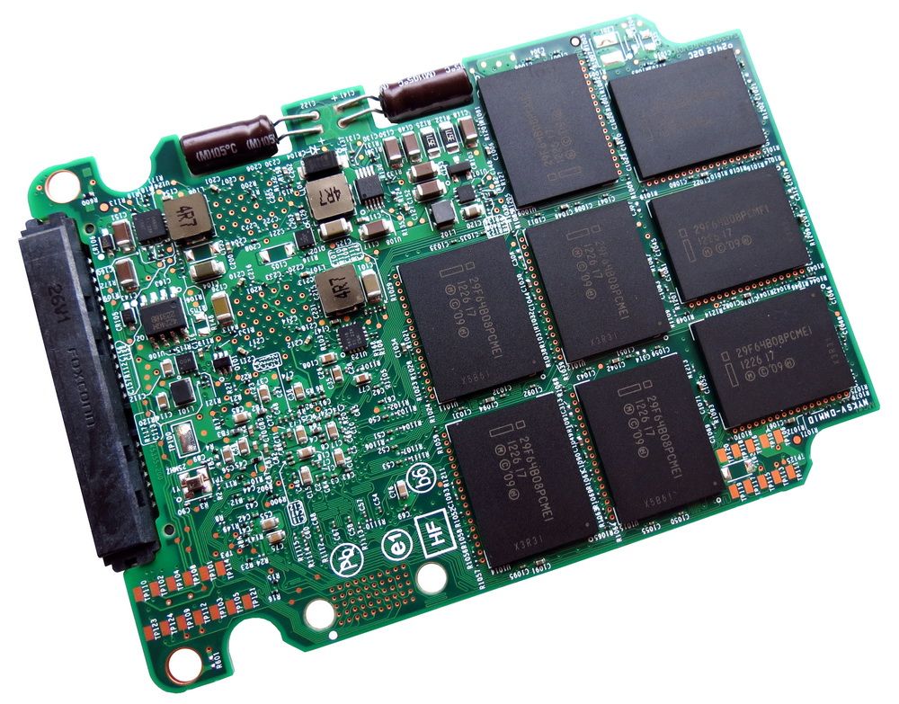Intel SSD DC S3700 – 800 GB se zárukou stálého výkonu