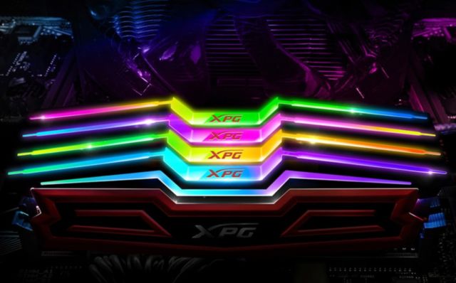 Test pamětí DDR4 Adata Spectrix: 32 GB s RGB LED pro Aura