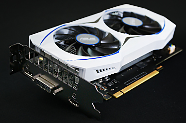 Asus GeForce GTX 950: se super cenou a luxusní vizáží