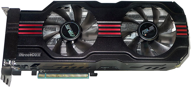 Tříslotové monstrum ASUS Radeon HD 6970 DirectCU II 2 GB