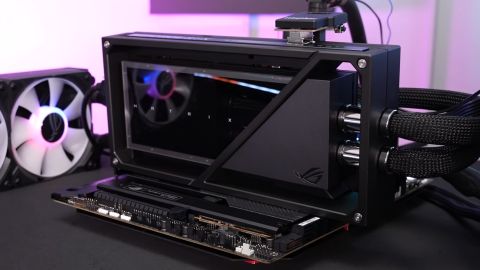 Asus RTX 4090 Matrix pod drobnohledem – první grafika s tekutým kovem na GPU a vodním chlazením