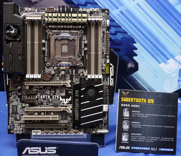 Asus představil X79 Express desky pro nový X79 socket