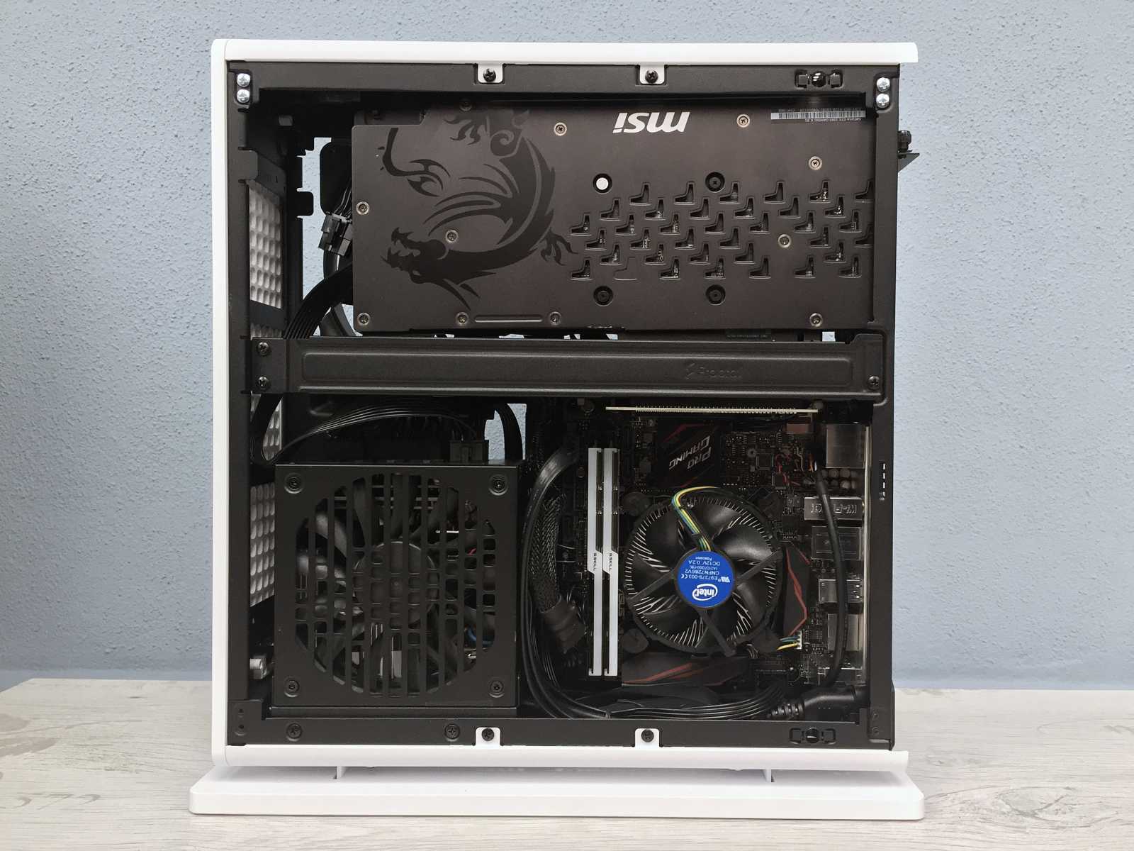 Test skříně Fractal Design Ridge