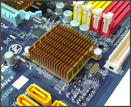 NVIDIA nForce 780a SLI vs AMD RS 780G (1/2 představení)