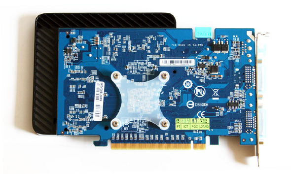 Gigabyte GeForce 8600GTS/GT - pasivní chlazení letí