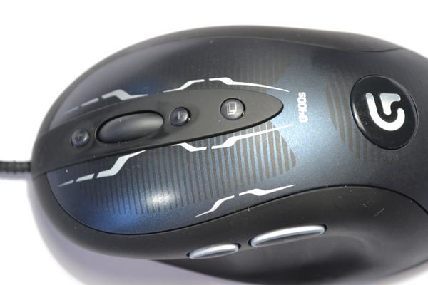 Testujeme žhavé novinky – Logitech G400s a G100s